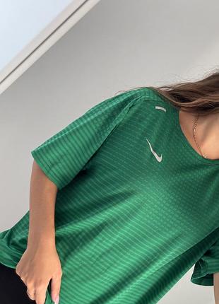 Футболка чоловіча найк , nike