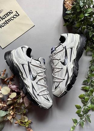 Nike initiator custom white 2