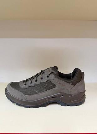 Чоловічі водозахисні кросівки lowa taurus pro gore tex