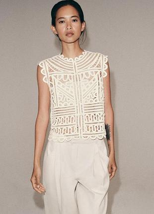 Блуза из ткани, связанной крючком zara