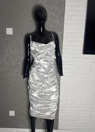 Сукня сатинове плаття plt prettylittlething, m