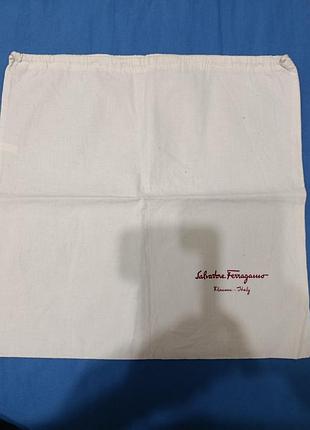 Пильник salvatore ferragamo