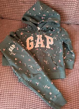 Спортивний костюм gap