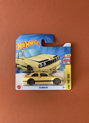 Машинка колекційна хот вілс бмв  92 bmw m3 hot wheels 2024