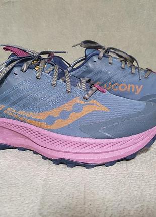 Кросівки жіночі saucony на  gore-tex