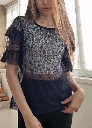 Прозора блуза