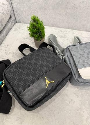 Сумка унісекс jordan monogram crossbody bag чорна та сіра