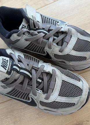 Кроссовки nike 31,5