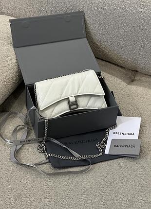 Сумка баленсиага crush small chain bag quilted in white\silver