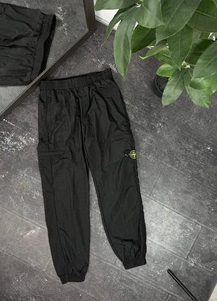Stone island nylon metal cargo pants черные.