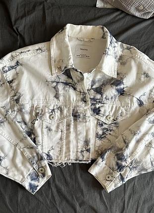 Джисовка bershka
