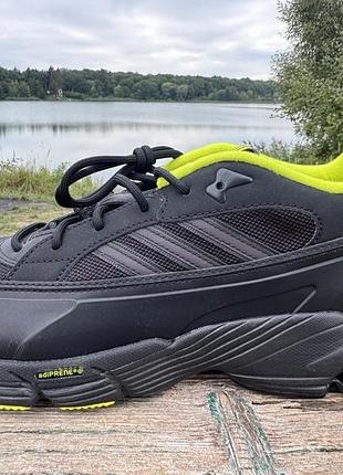 Кросівки adidas 44 р