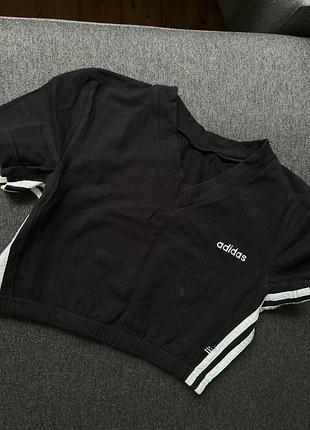 Топ футболка жіночий adidas