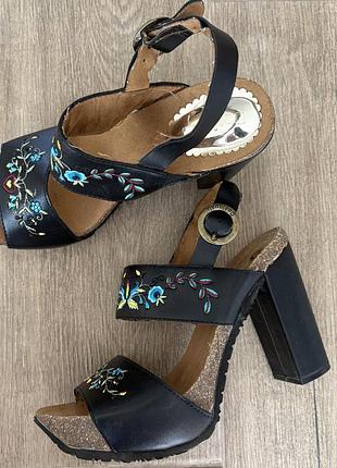 Женские босоножки desigual, размер-39