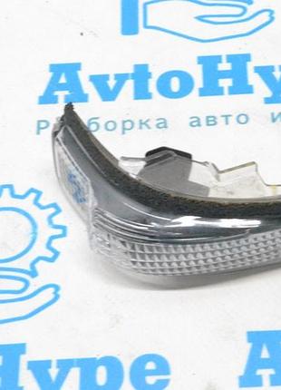 Поворотник правого зеркала toyota c-hr 18-23 (01)