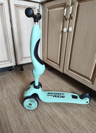 Самокат беговел scoot and ride