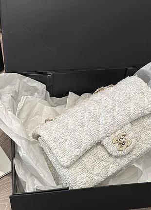 Неймовірні сумки chanel