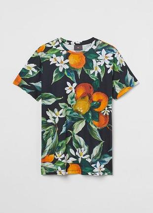 Бавовняна футболка в квітковий принт h&m