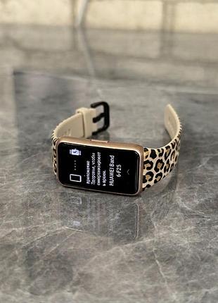 Смарт-браслет huawei band 6 (rose gold) + зарядка + оригінальний рожевий ремінець