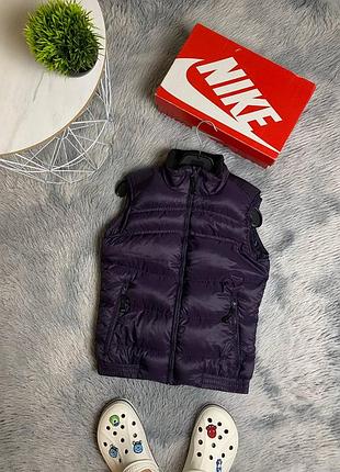Жіноча пухова жилетка фіолетова jack wolfskin outdoor штани вітровка трекінгові gore tex пуховик фліска утепленна безрукавка