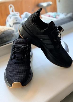 Кросівки чоловічі adidas