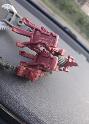 Продам игрушка робот bionicle игрушка 8