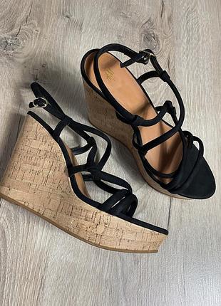 Босоніжки на платформі h&m,41 р