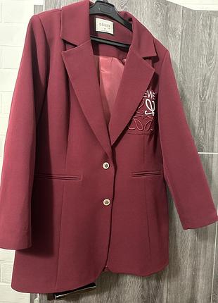 Жіночий піджак loewe