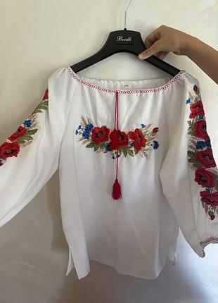 Вишиванки для дівчаток