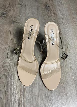Босоніжки boohoo ,40р