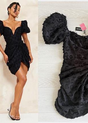 Сукня prettylittlething