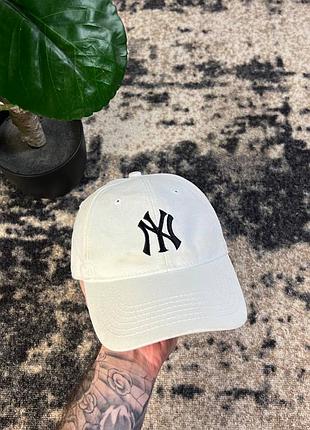Кепка new york yankees