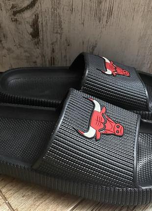 Шльопки chicago bulls 22-22,5 см