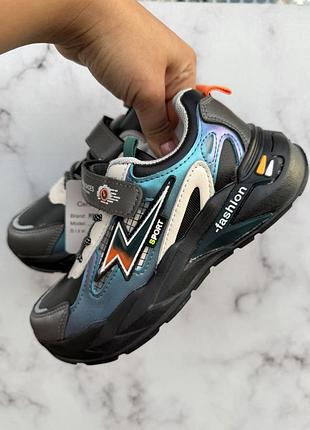 Стильные легкие кроссовки для мальчика 32-37