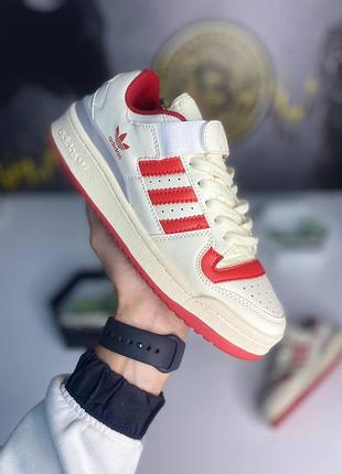 Стильні жіночі кросівки adidas forum 84 white/red