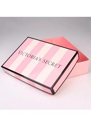 Подарункова коробка victoria's secret m
