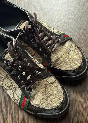 Кросівки gucci