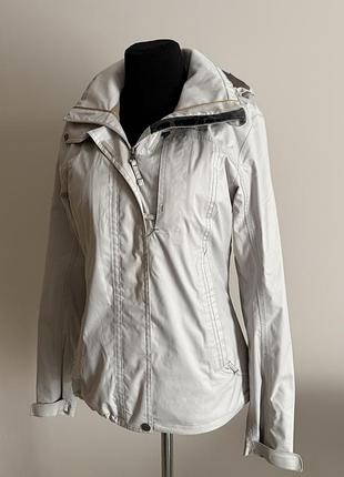 Куртка жіноча quechua