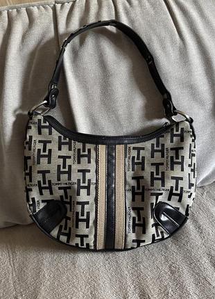 Сумка багет tommy hilfiger