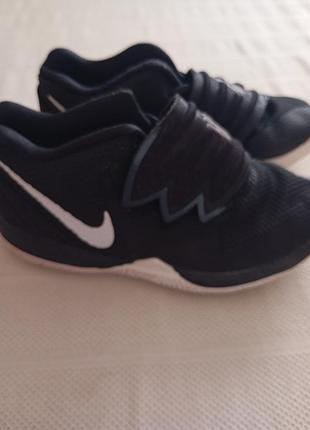 Кроссовки nike