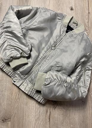 Бомбер cropp