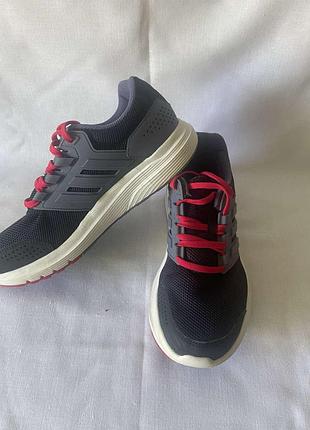 Беговые кроссовки adidas galaxy 4