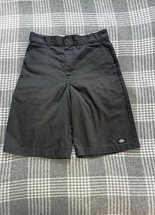 Шорты от бренда dickies идеальное состояние не дорого