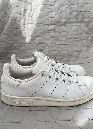 Білі жіночі кеди adidas 37р
