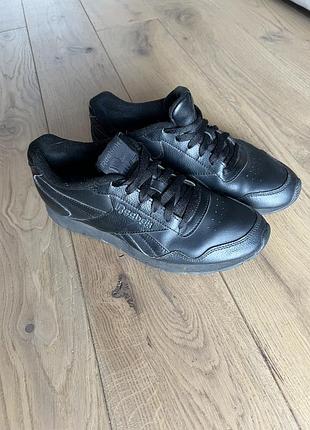 Кросівки reebok classic 40.5 чорні