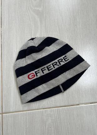 Шапка gf ferré в полоску (ширина 24 см)