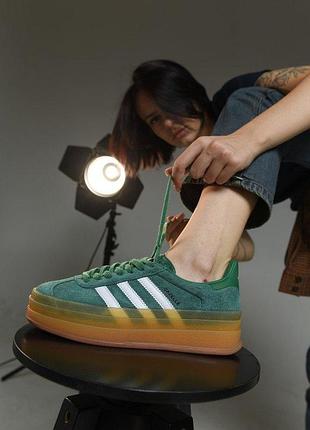 Женские кроссовки adidas gazelle green нп4908