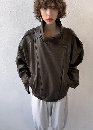 Трендова куртка zara