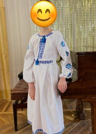 Сукня-вишиванка на дівчинку