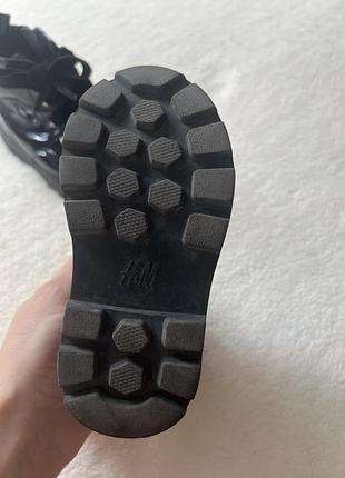 Продам взуття 3